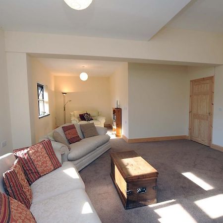 Old Police House Bed & Breakfast Haverfordwest Bagian luar foto