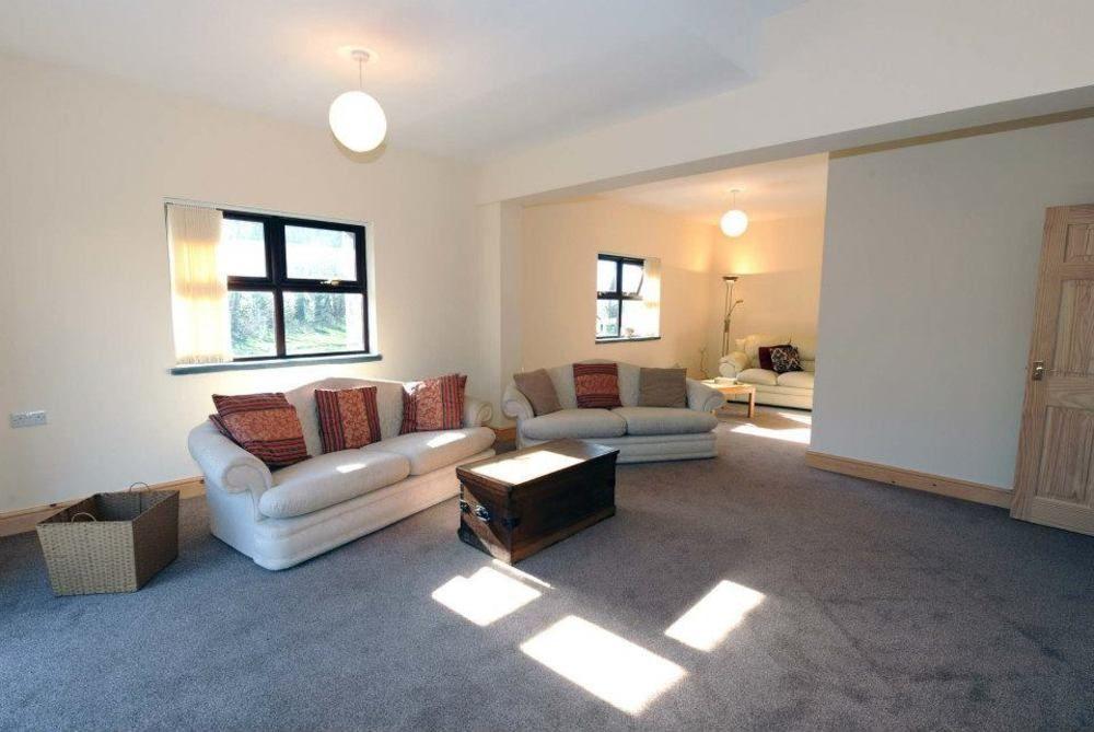Old Police House Bed & Breakfast Haverfordwest Bagian luar foto