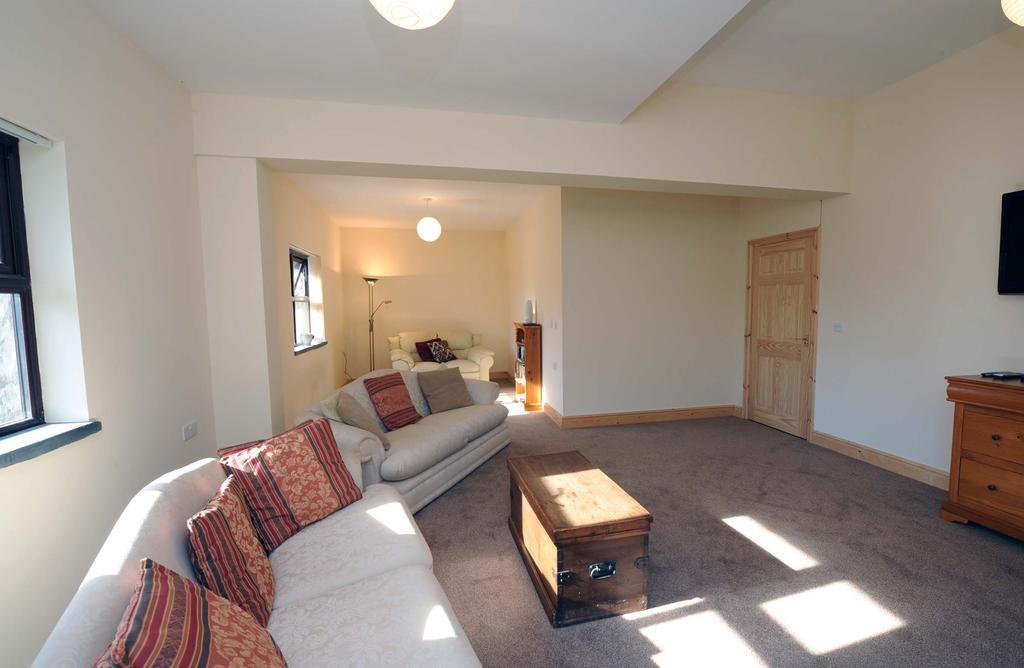 Old Police House Bed & Breakfast Haverfordwest Bagian luar foto